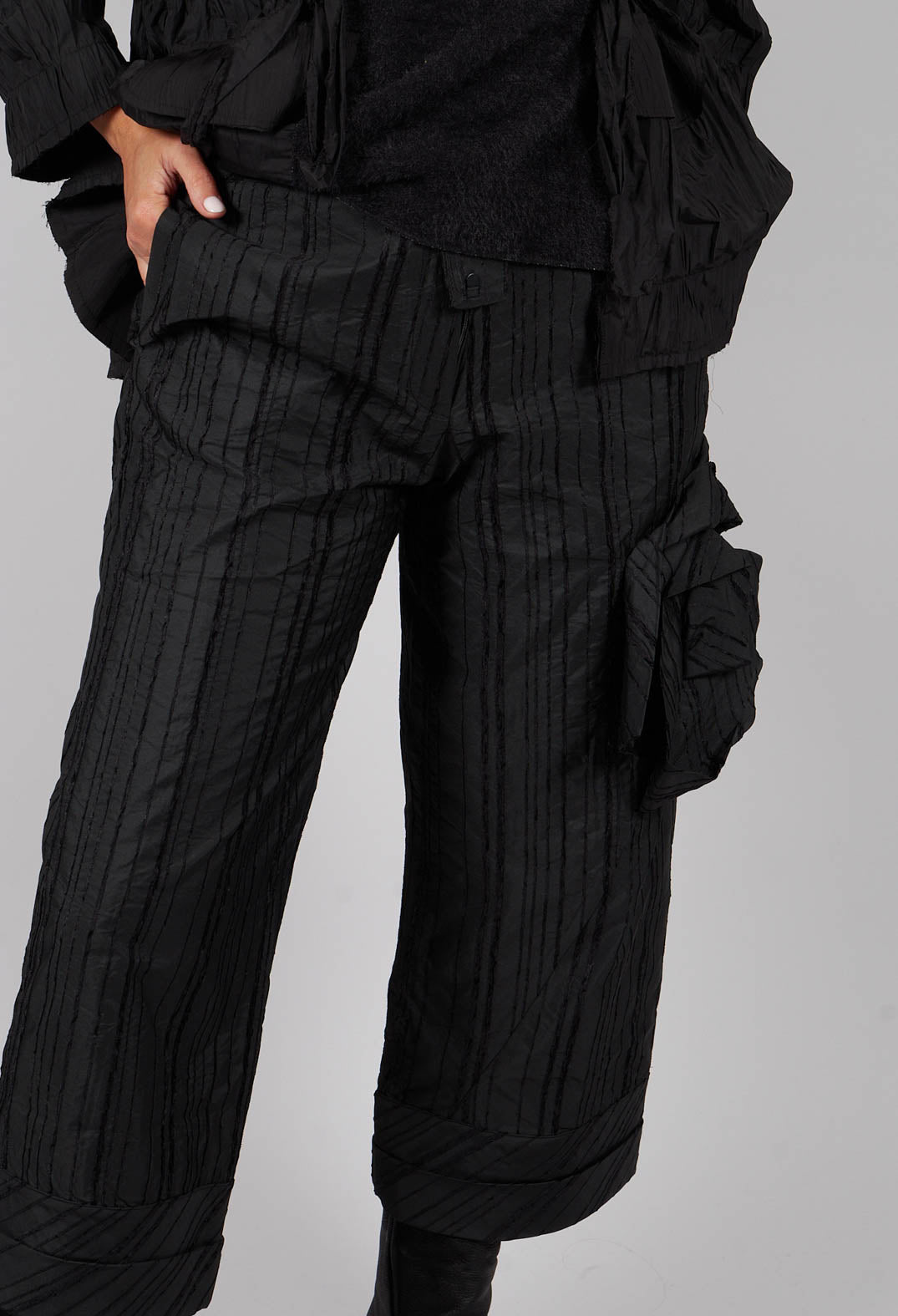 Cropped Trousers with Fabric Rose in Black