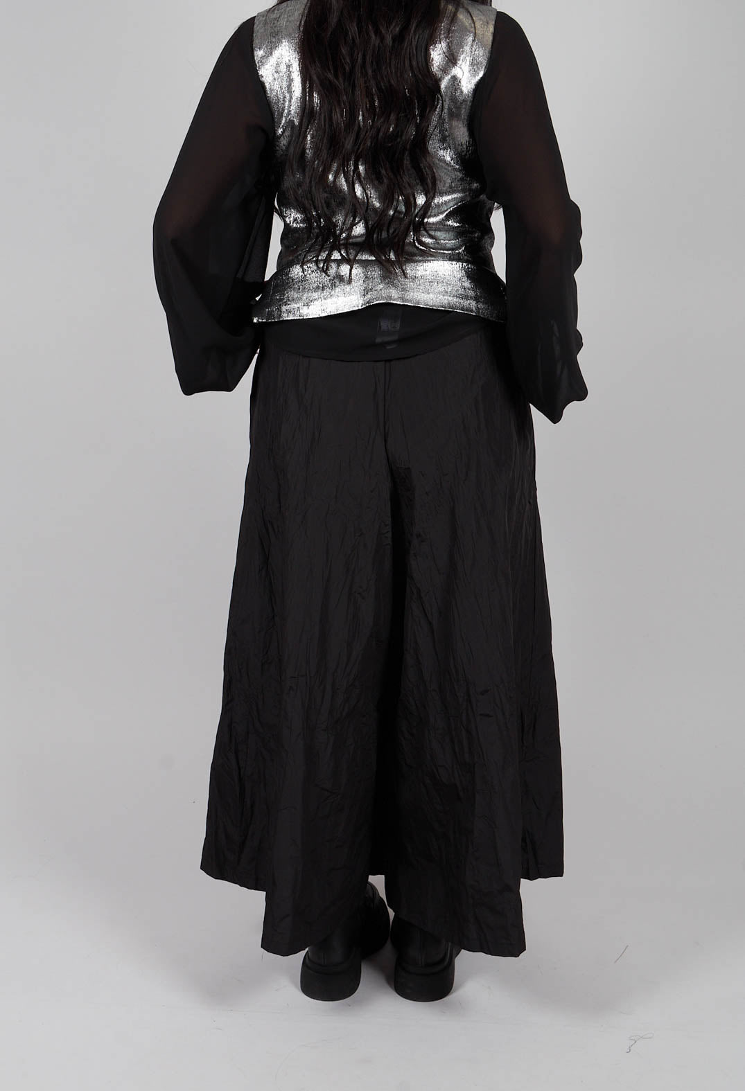 Textured Wide Leg Trousers in Black