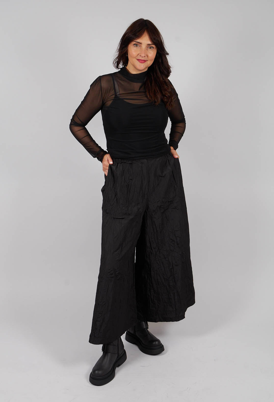 Textured Midi Skirt in Black