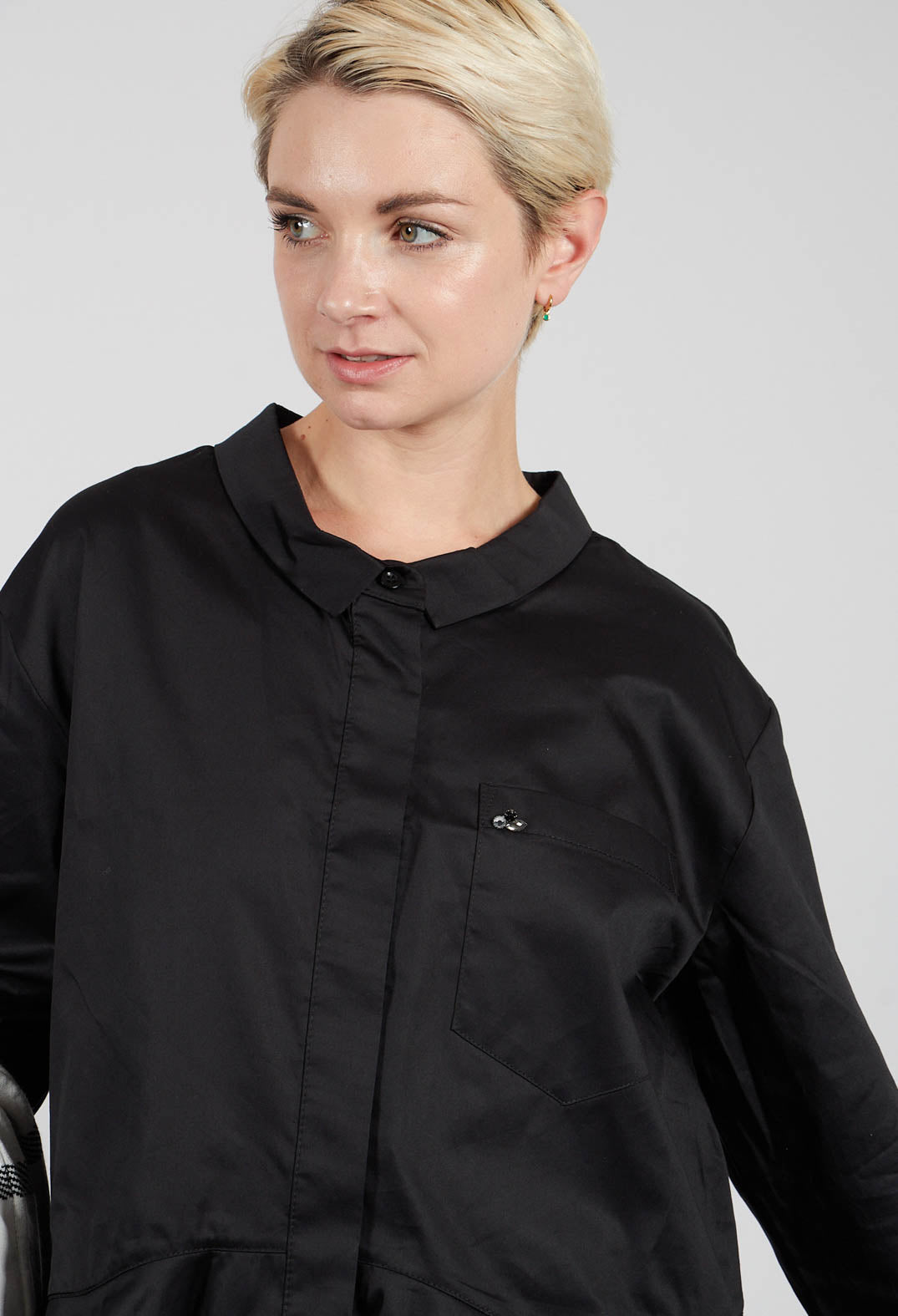 Shirt with Ruffle Peplum Hem in White