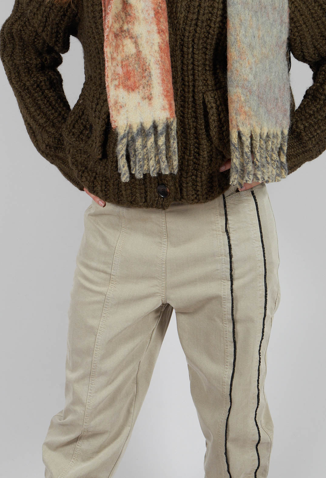 Nia Trousers in Beige