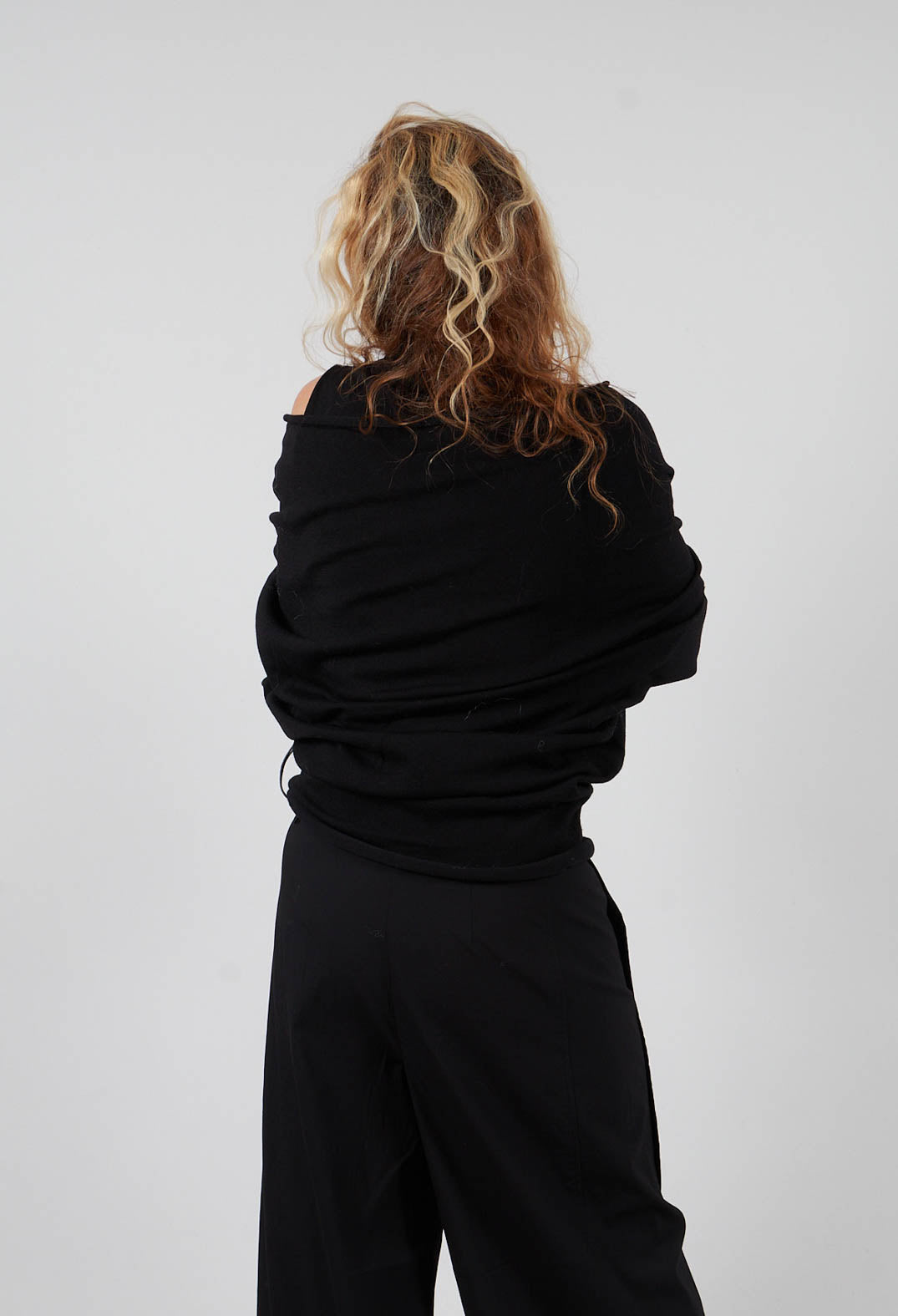 High Jumper in Black