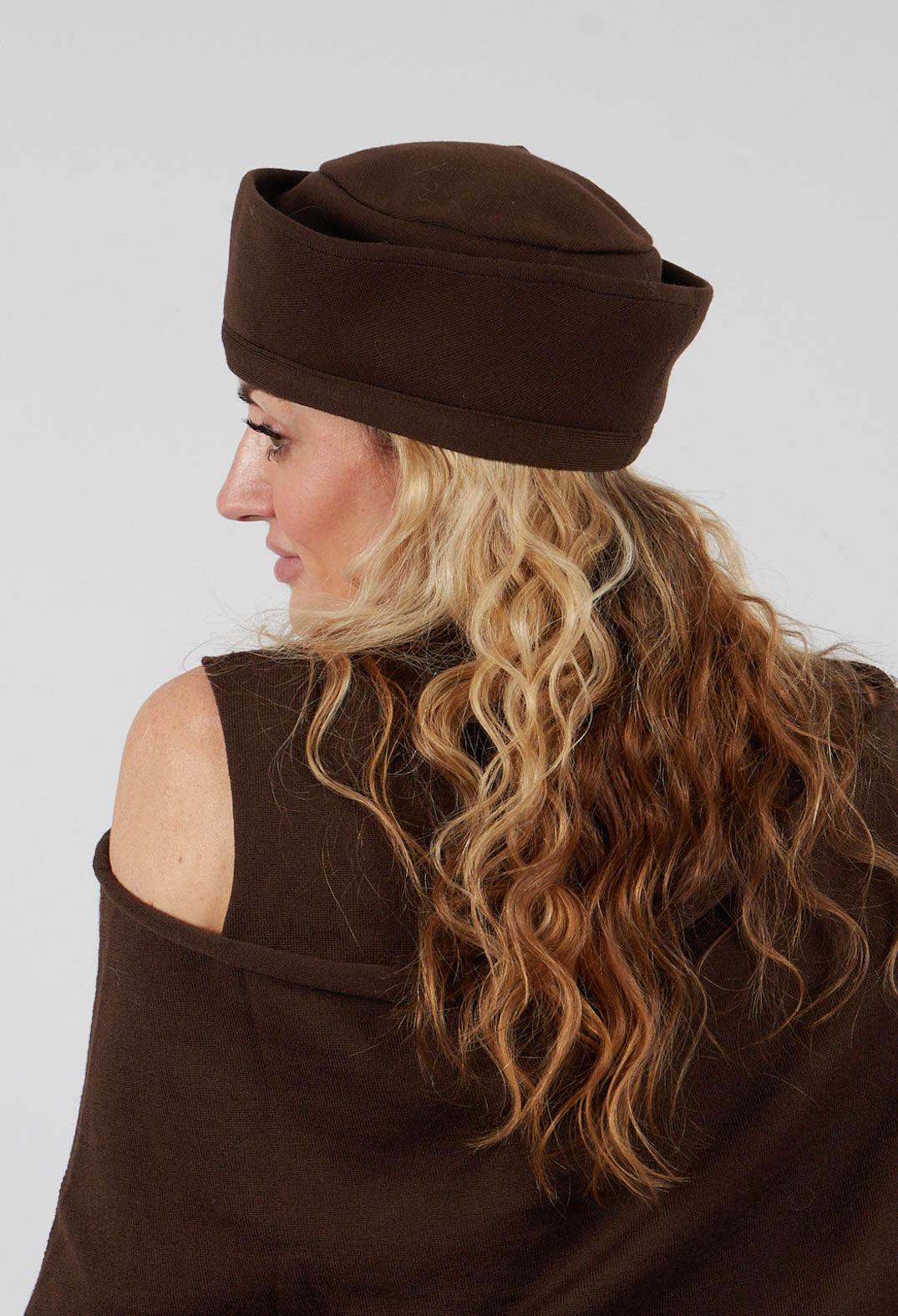Hit Hat in Brown
