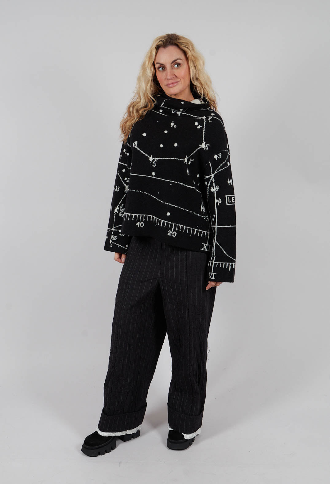 Astro Jumper in Black