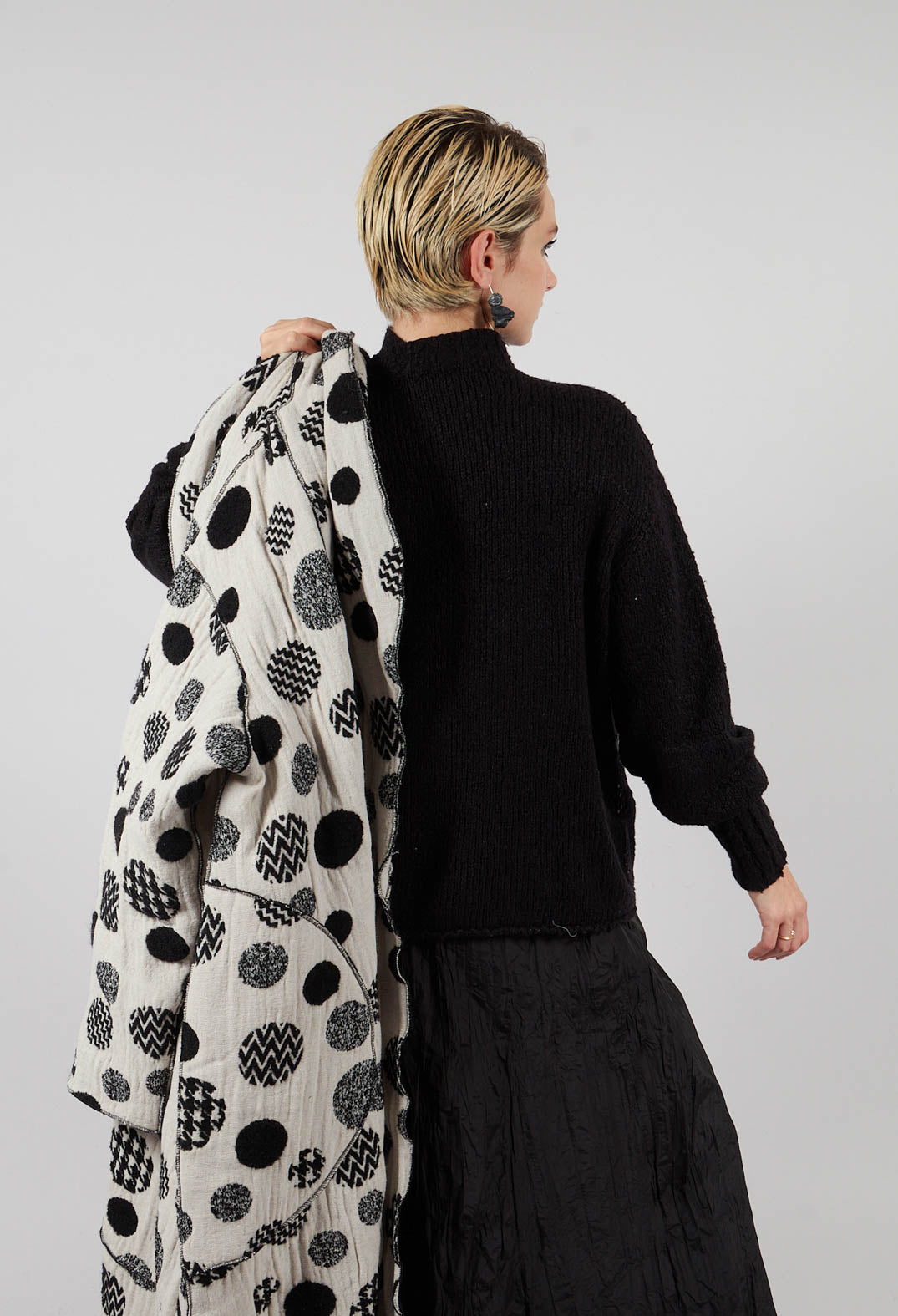 Iggy Jumper in Black