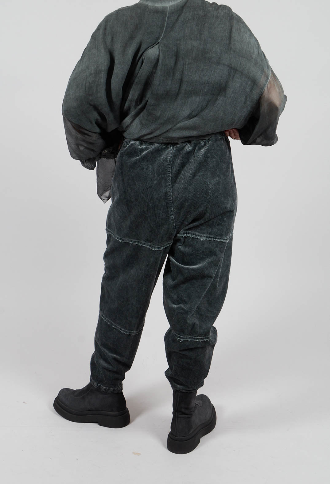 Relaxed Fit Trousers in Emerald Grey