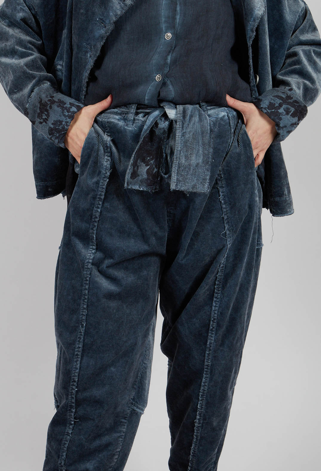 Relaxed Fit Trousers in Midnight Blue