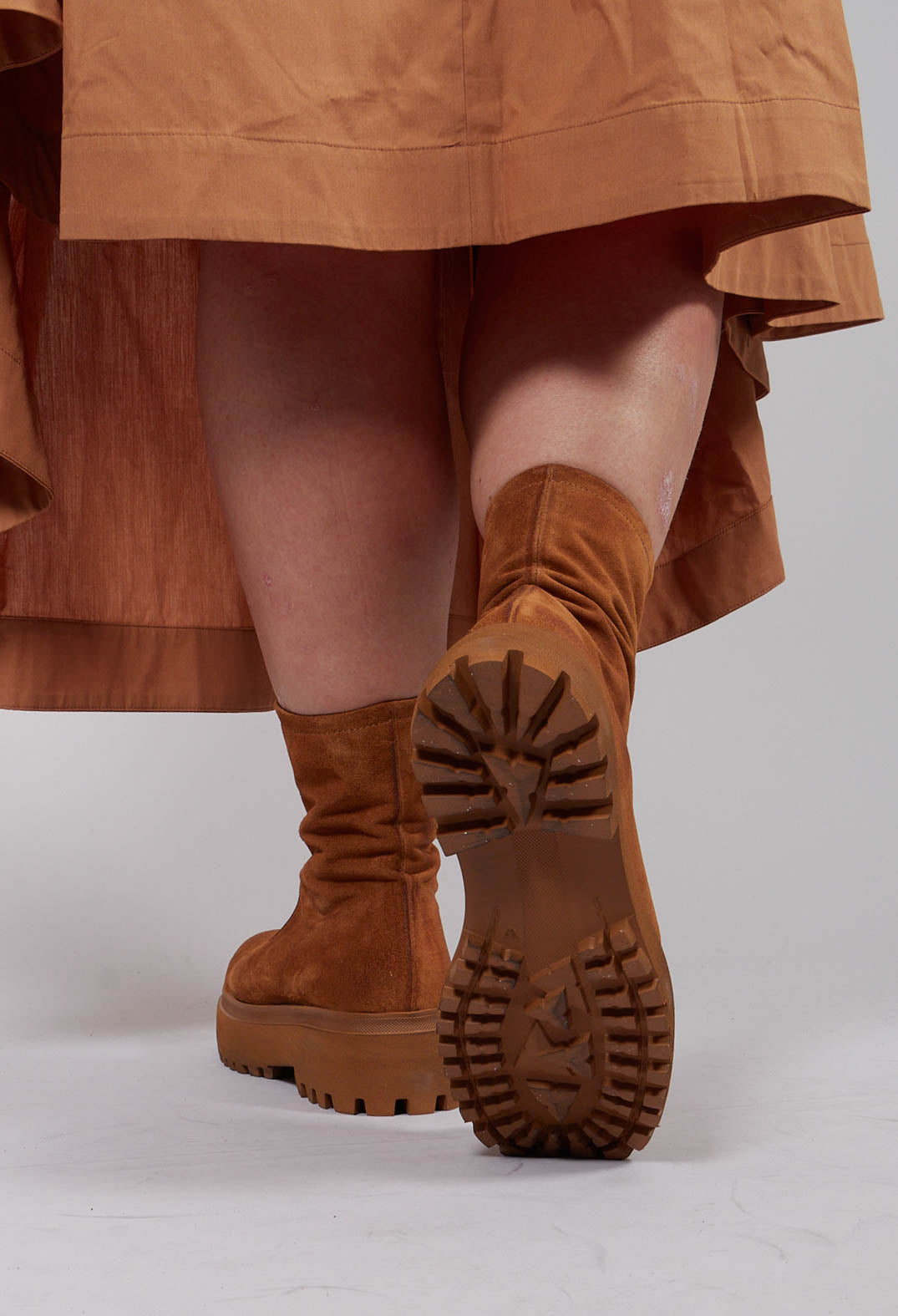 Zip Up Ankle Boots in London Tobacco