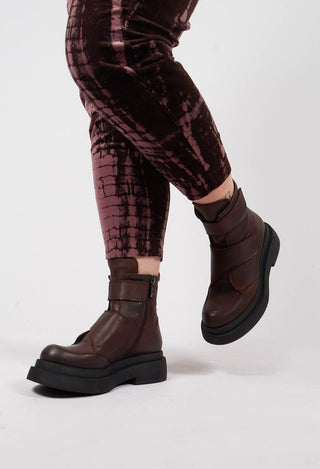 Ankle Boots in Gasoline Sigaro