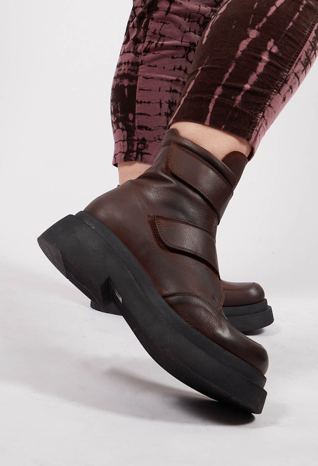 Ankle Boots in Gasoline Sigaro