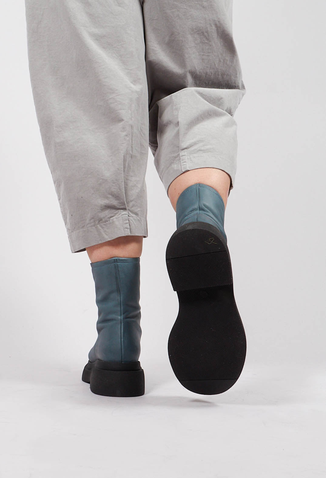 Ankle Boots with Front Zip in Gasoline Ginepro
