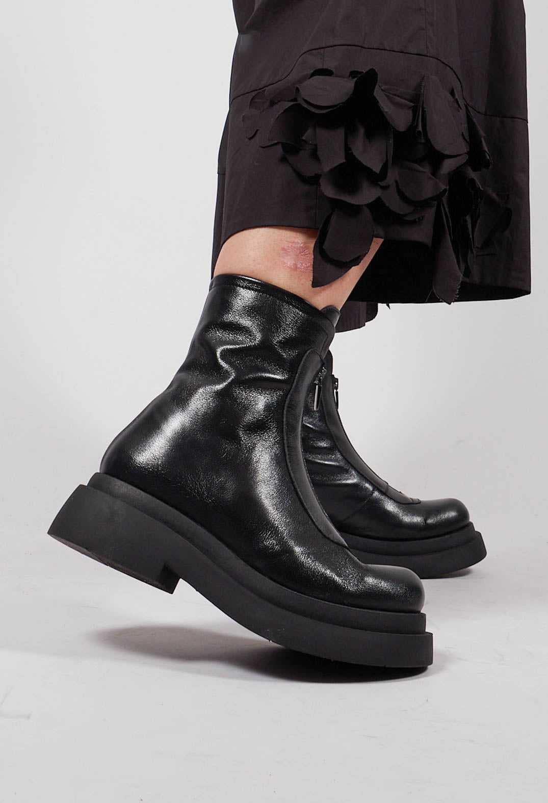 Ankle Boots with Front Zip in Laminati Nero