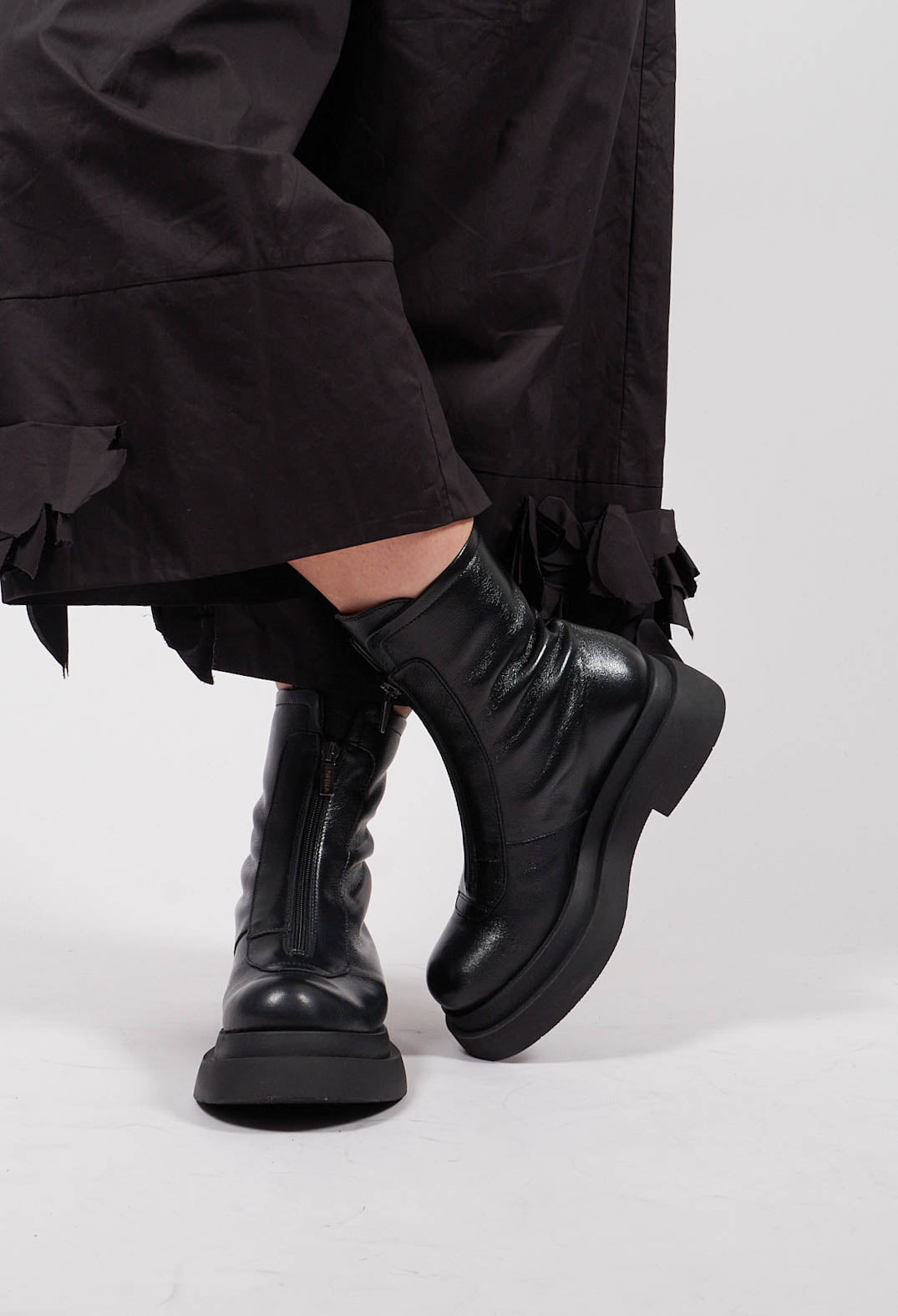 Ankle Boots with Front Zip in Laminati Nero