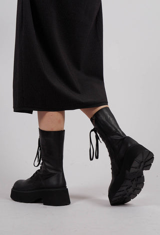 Lace Up Boots in Gasoline Nero