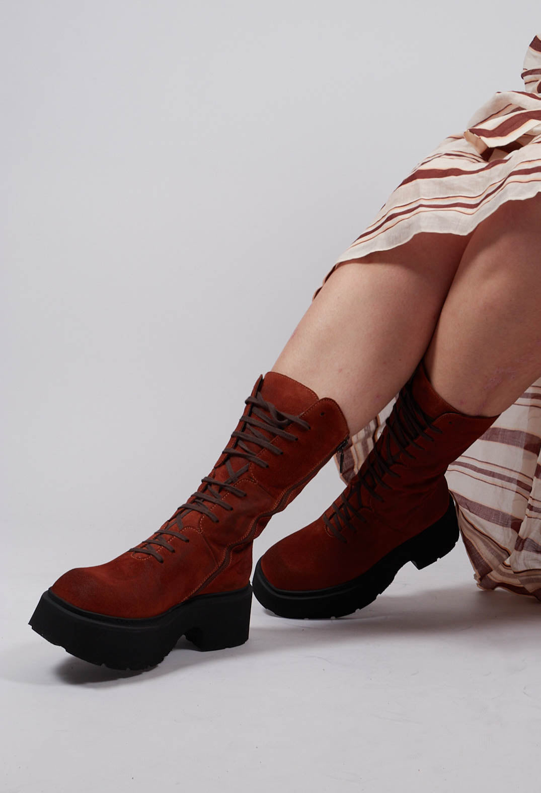 Lace Up Boots in London Red Brown
