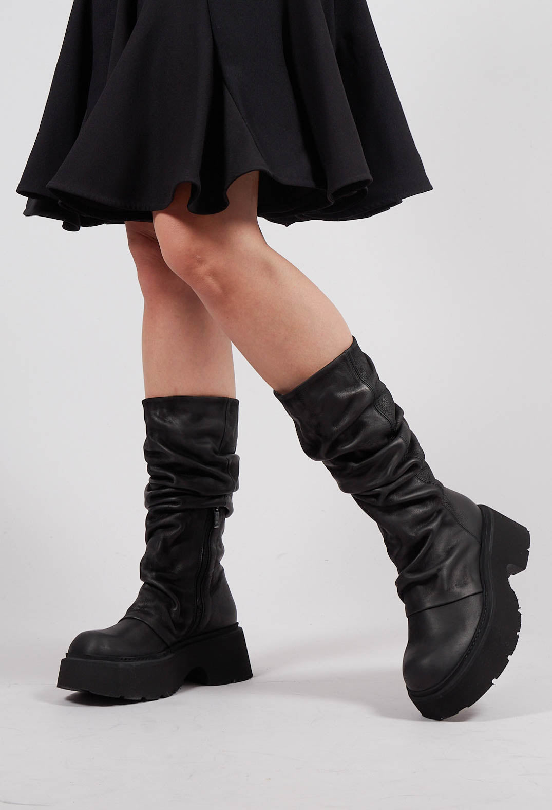 Calf High Boots with Side Zip in Gasoline Nero