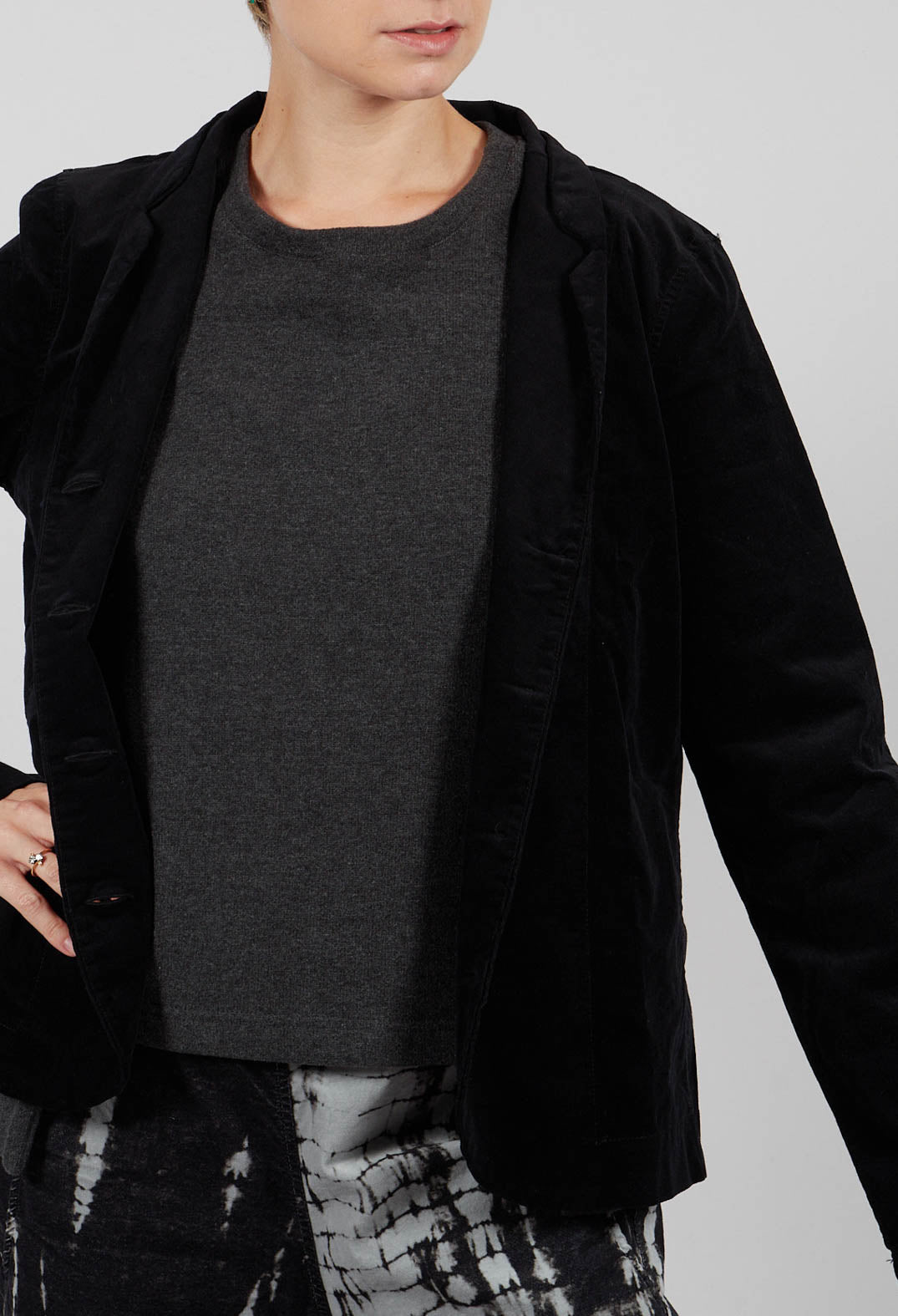 Adel V Jacket in Nero