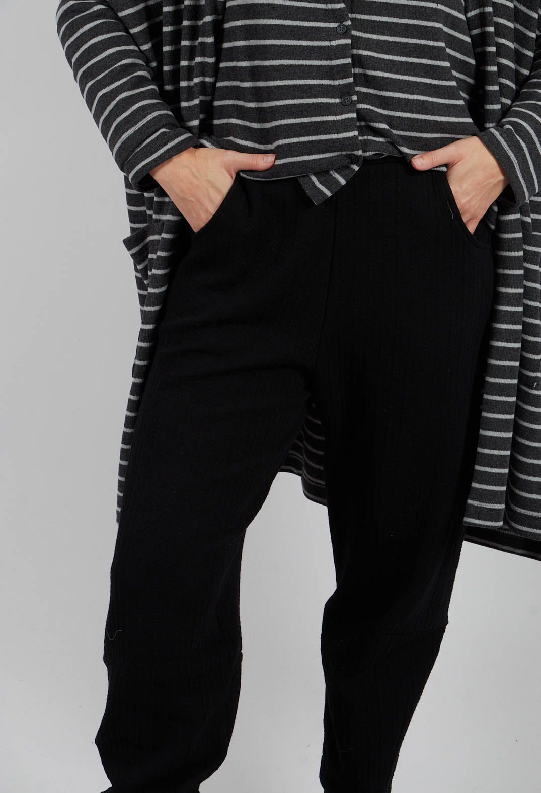 Alicia C Trousers in Nero