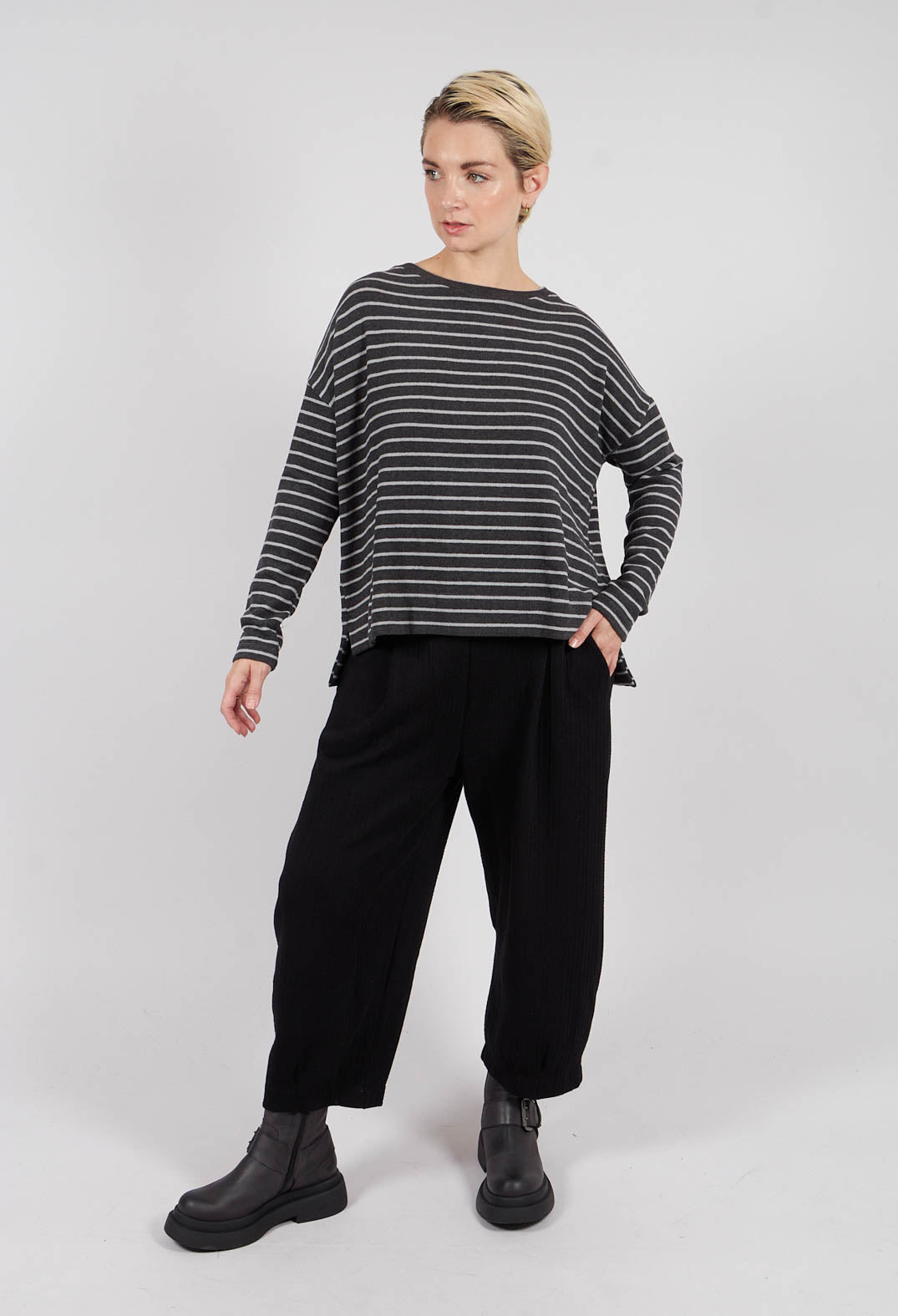Alison Jumper in Riga Antracite