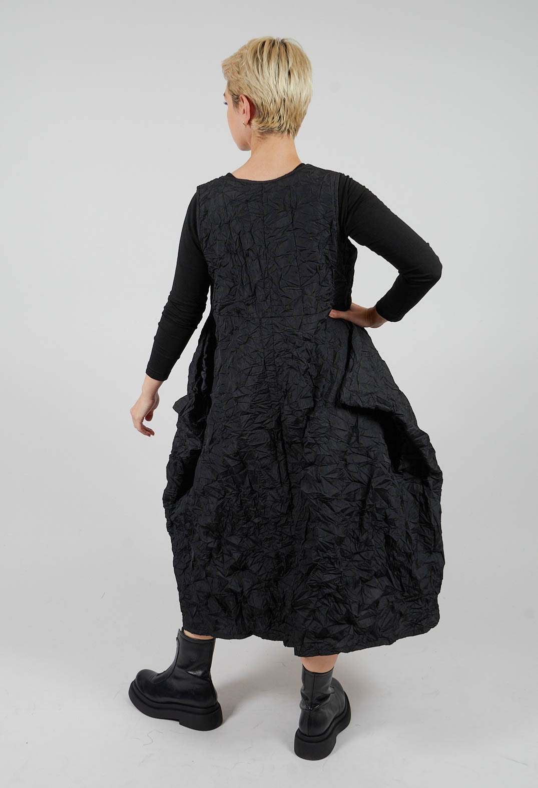 Alma Dress in Nero