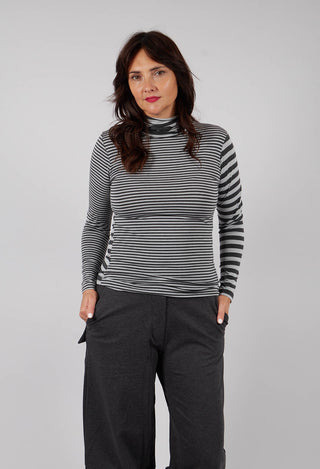 Benni T-Shirt in Antracite Riga