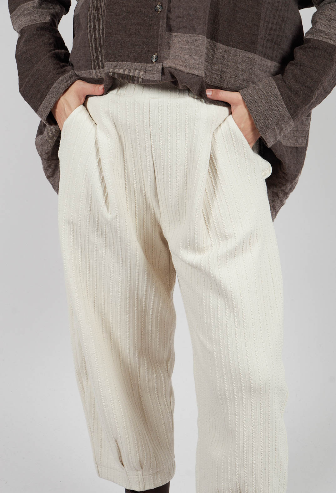 Bianco C Trousers in Luna