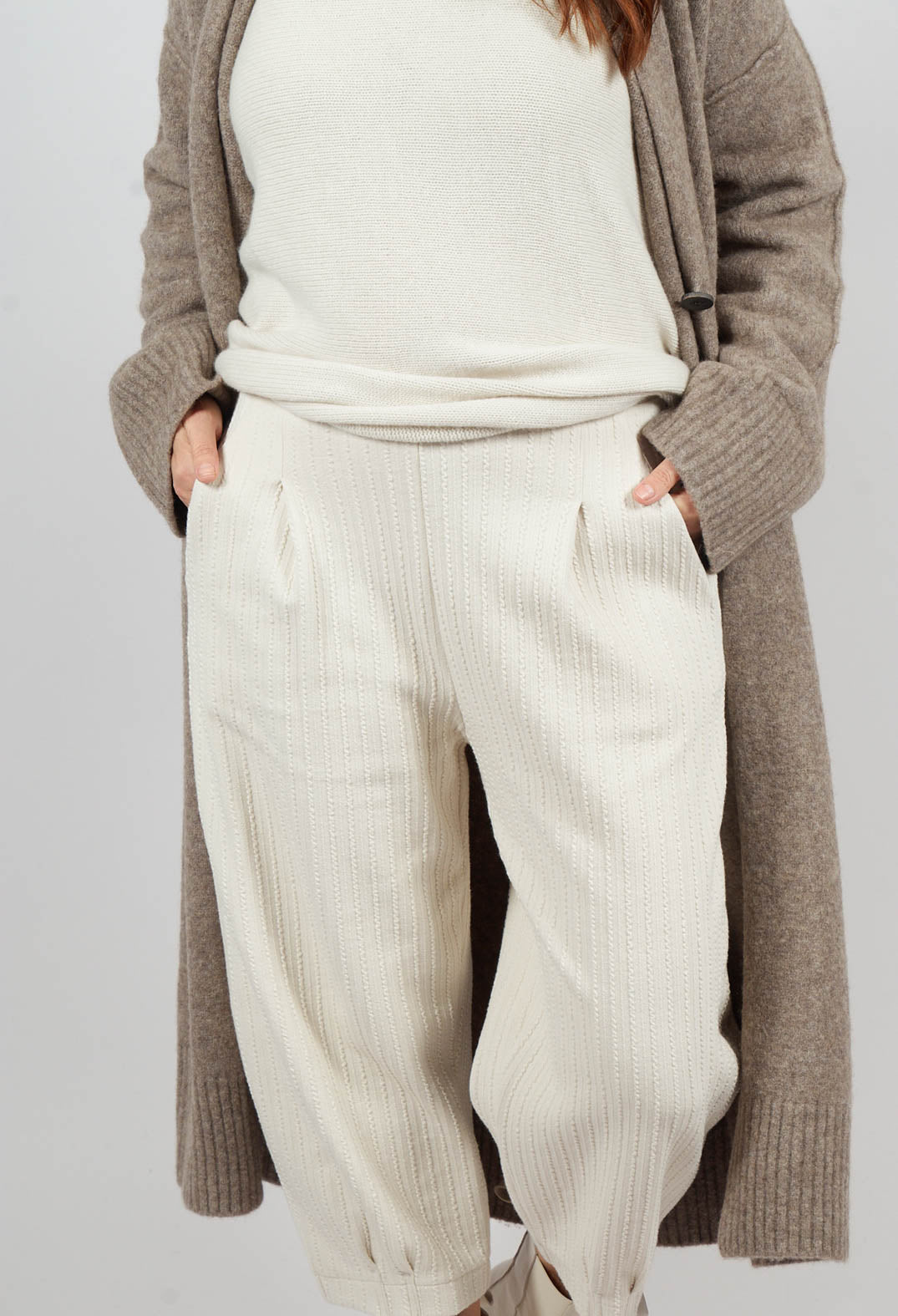 Bianco C Trousers in Luna