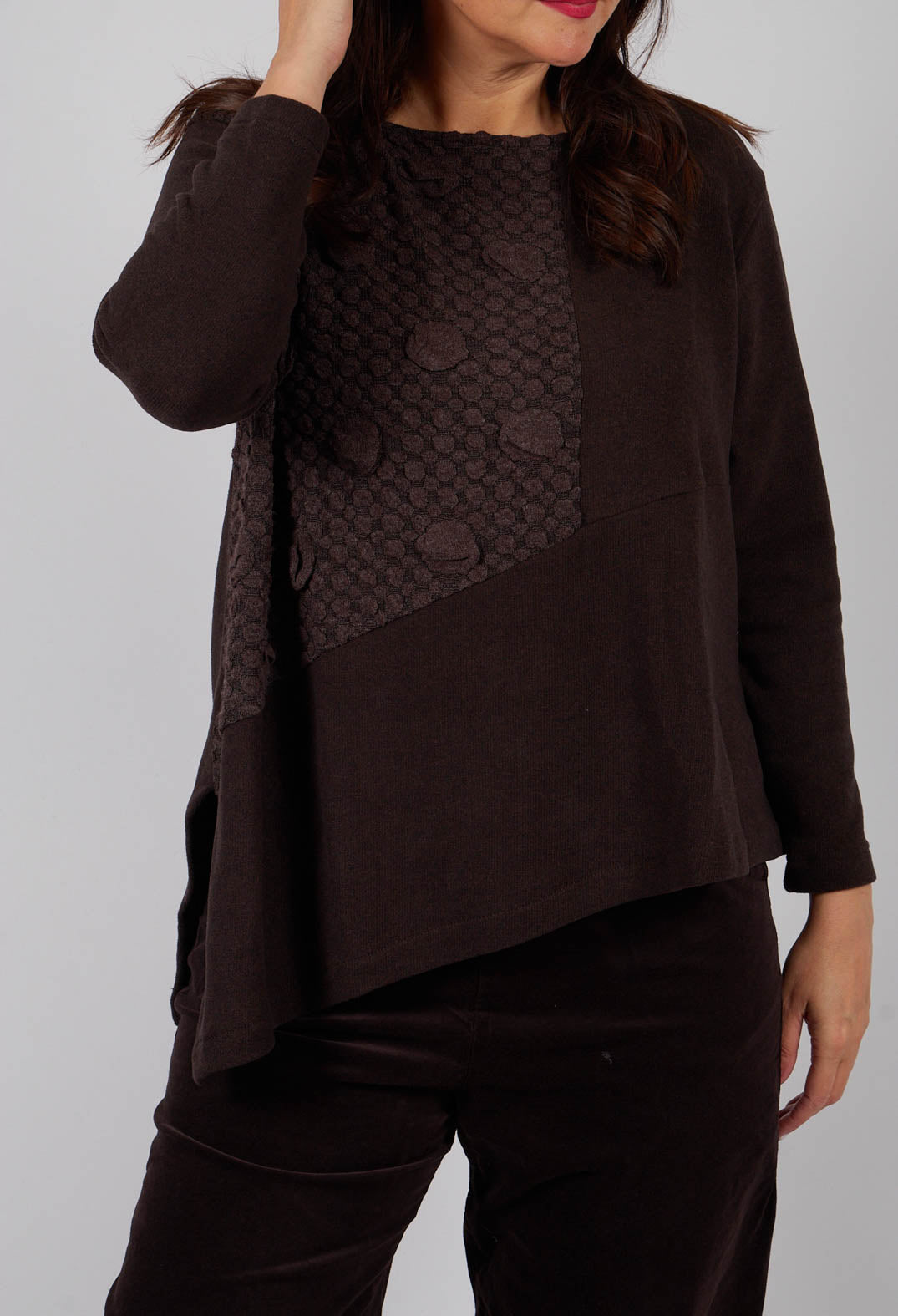 Cara Jumper in Moro