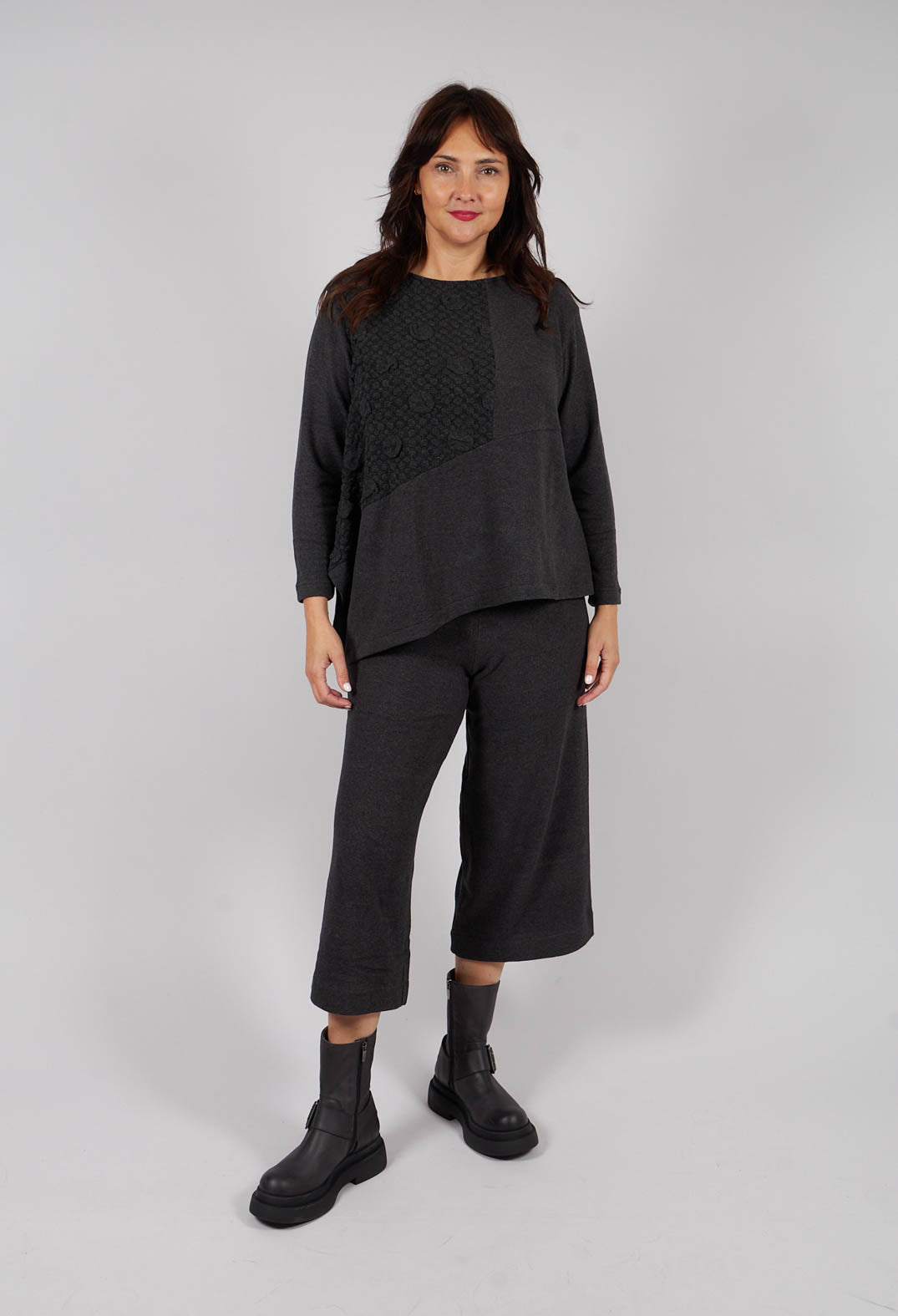 Cara Jumper in Antracite
