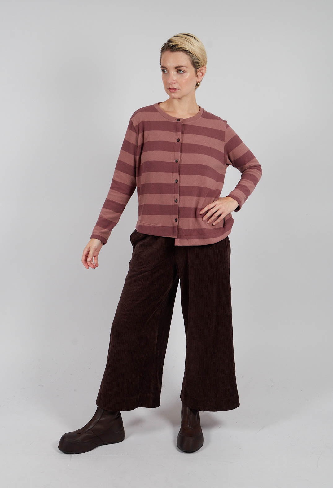 Crema Cardigan in Riga Cipolla