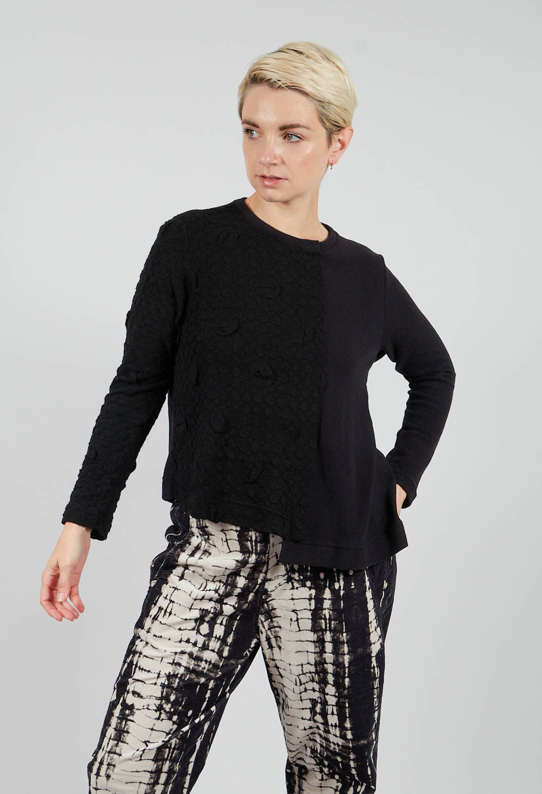 Deva Jumper  in Nero