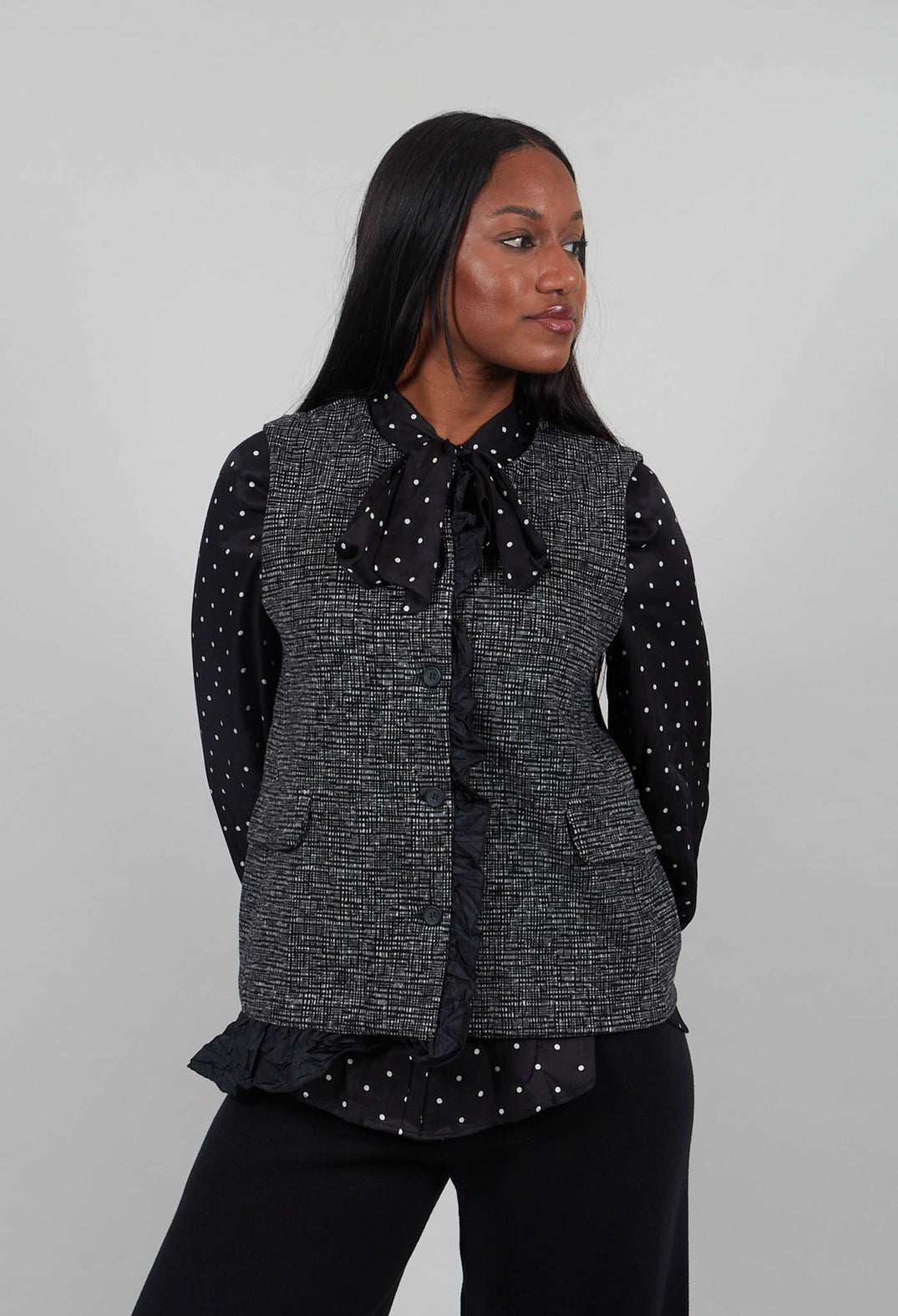Edda JF Gilet in Nero