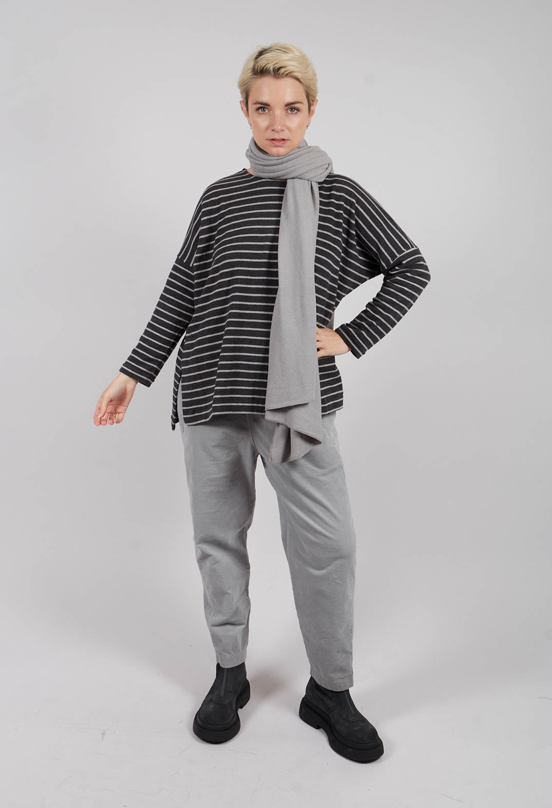 Emotiva Jumper in Riga Antracite