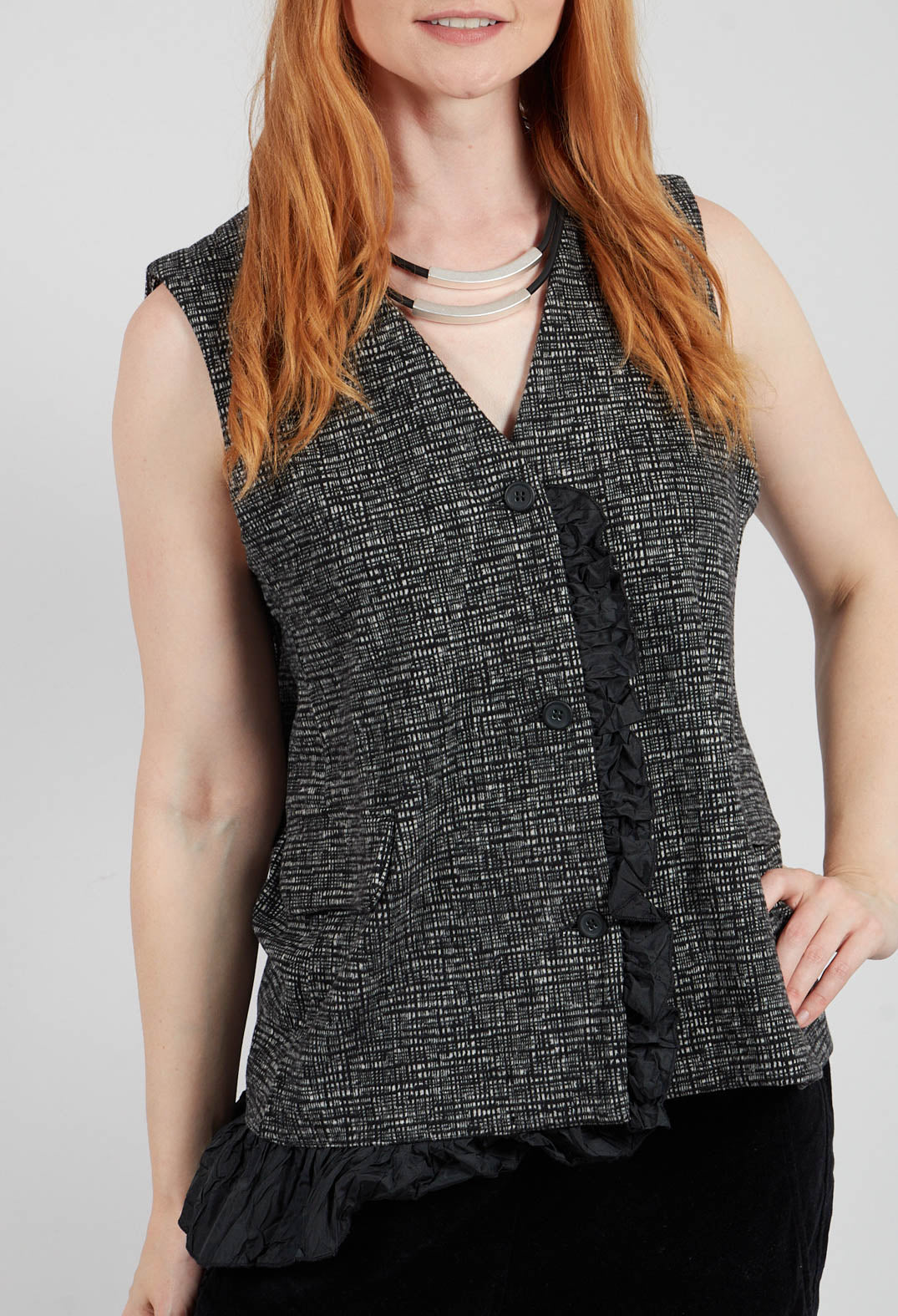 Gevda JF Waistcoat in Nero