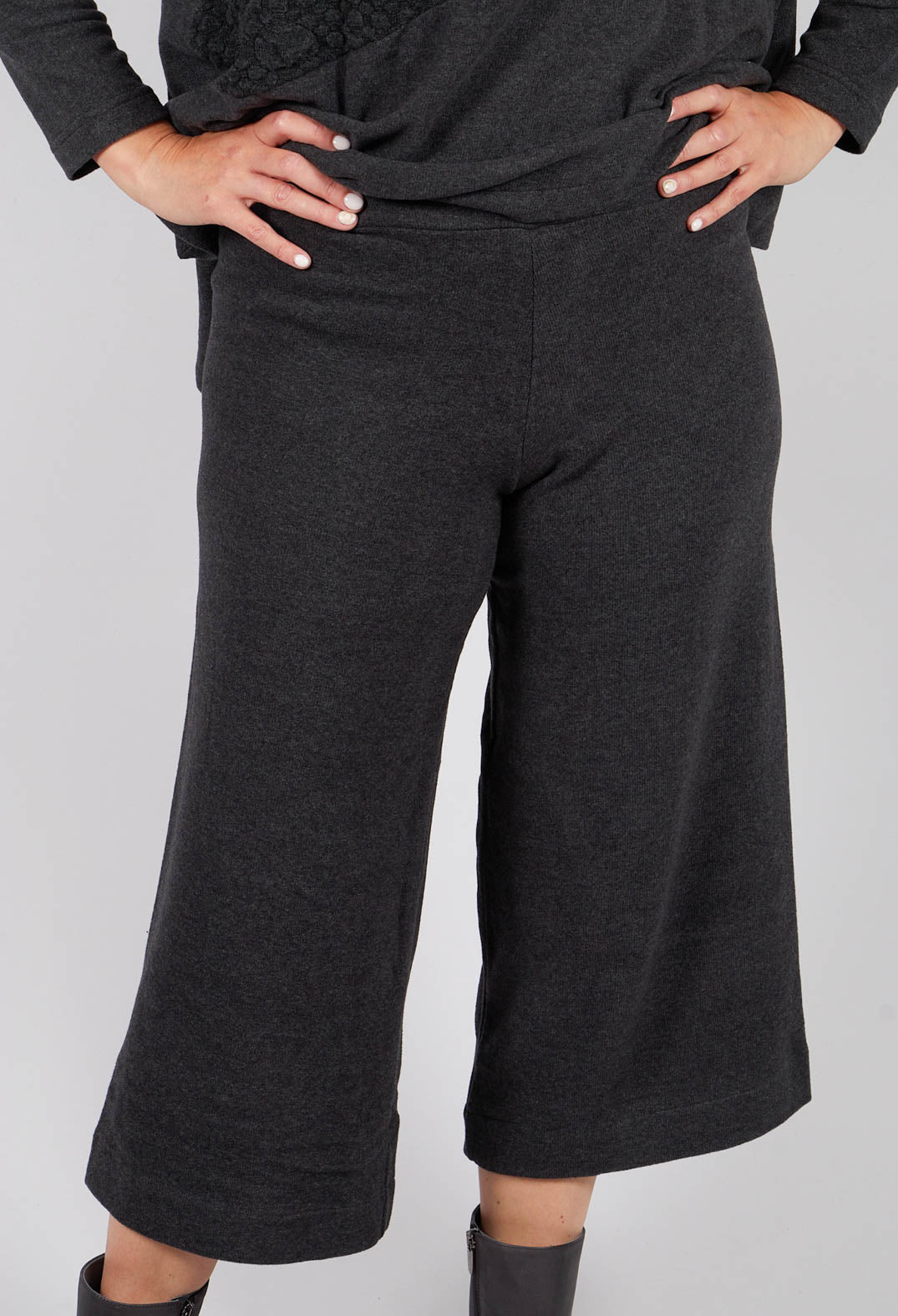 Giba Trousers in Antracite