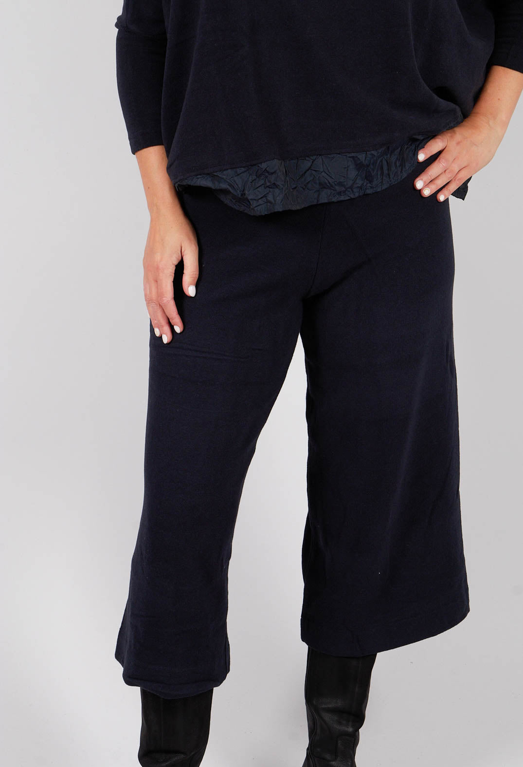 Giba Trousers in Riga Notte