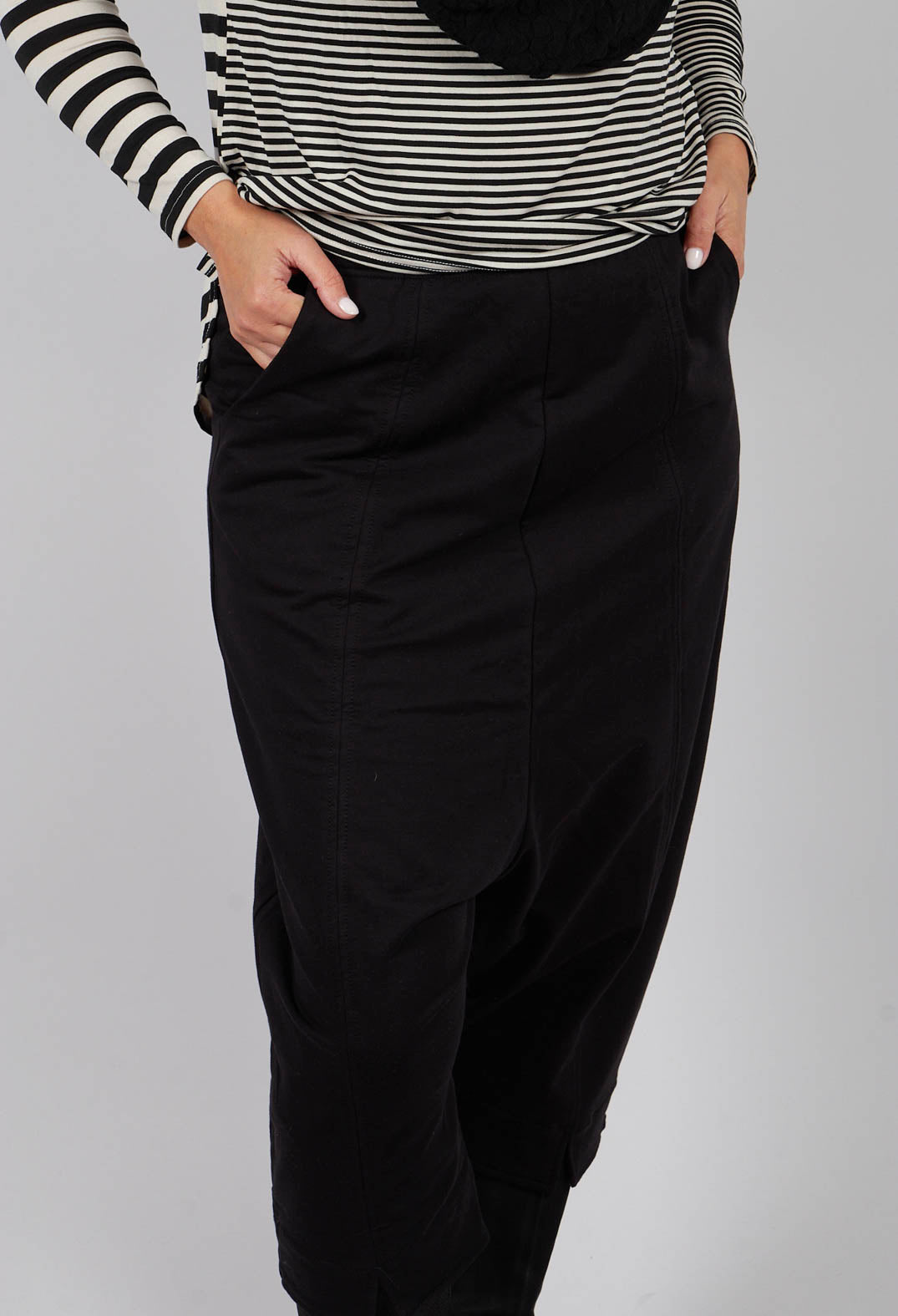 Lena F Trousers in Nero