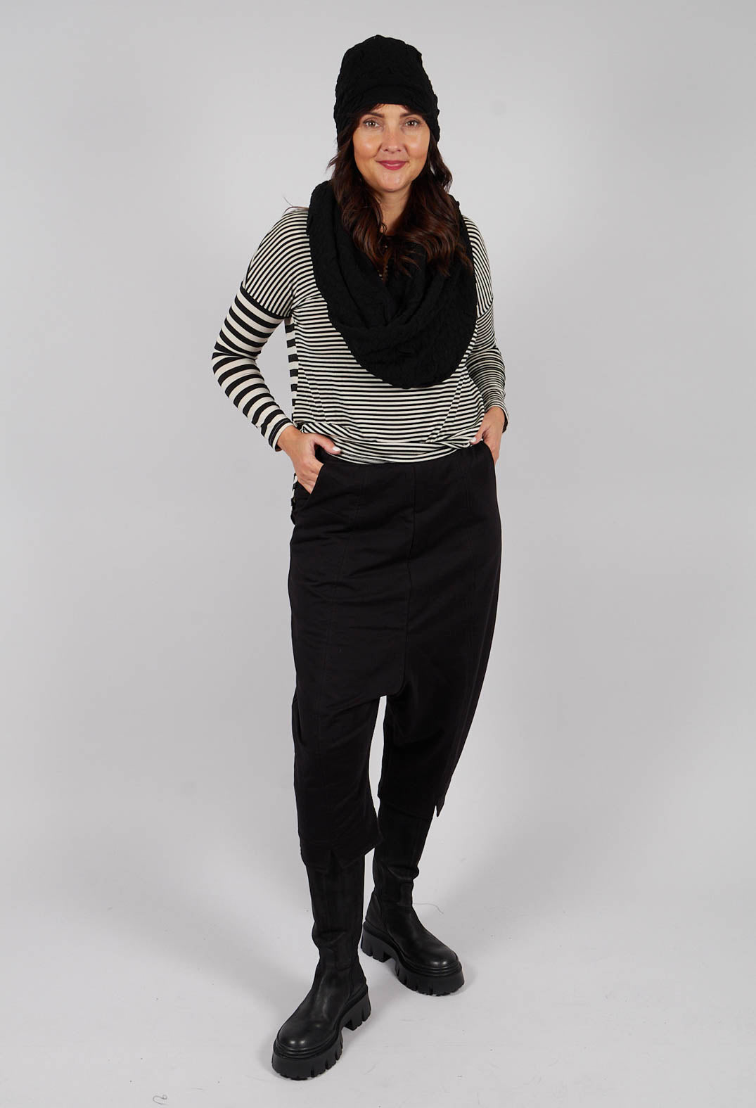 Lena F Trousers in Nero