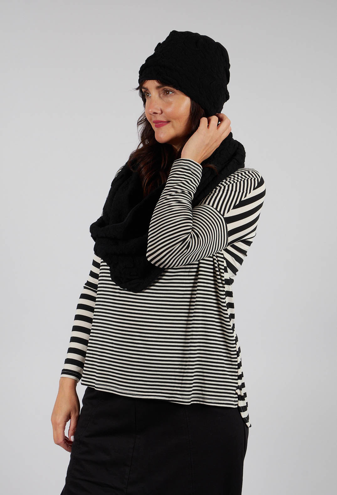 Lupa Hat in Nero
