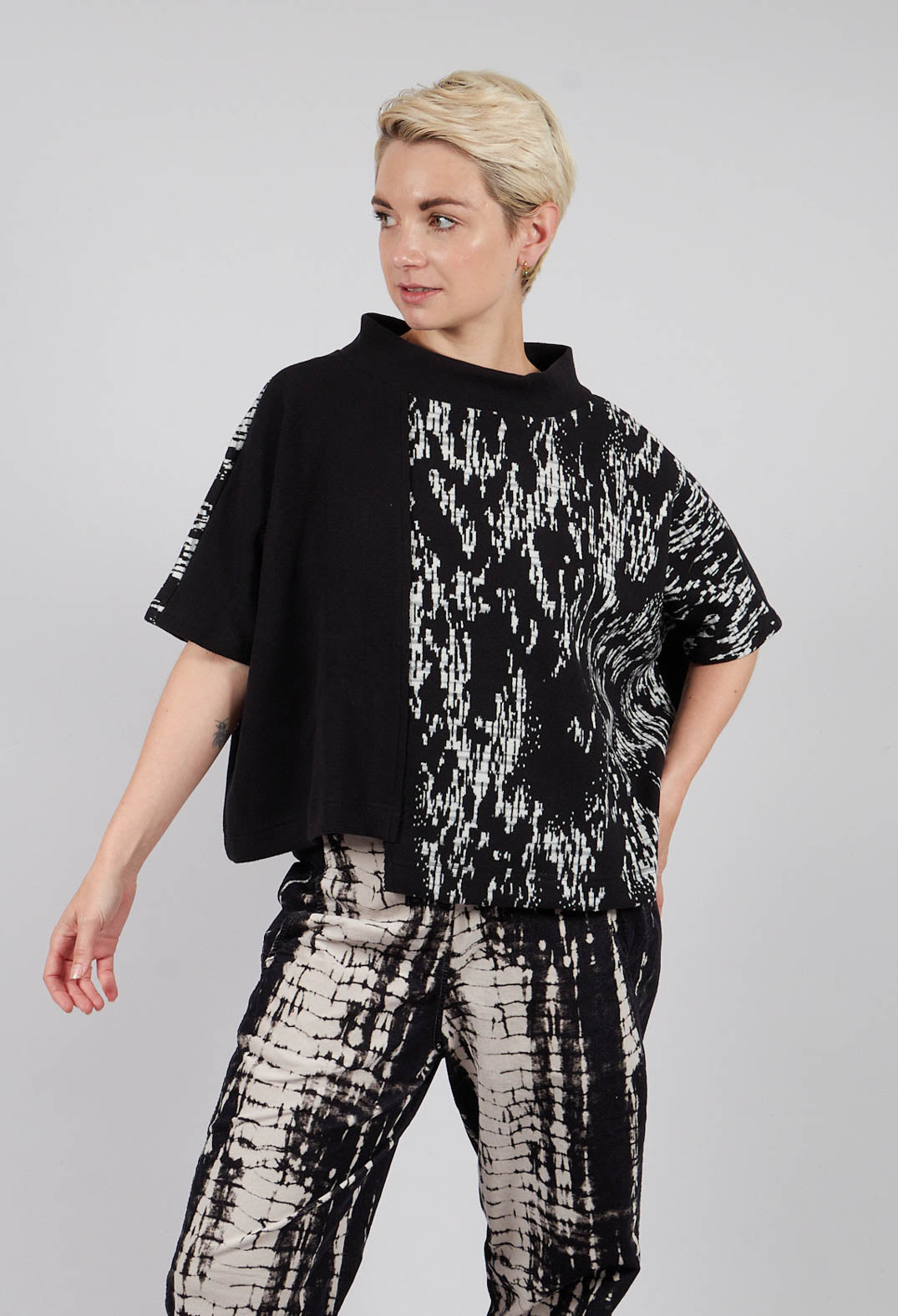 Magia Jumper in Nero