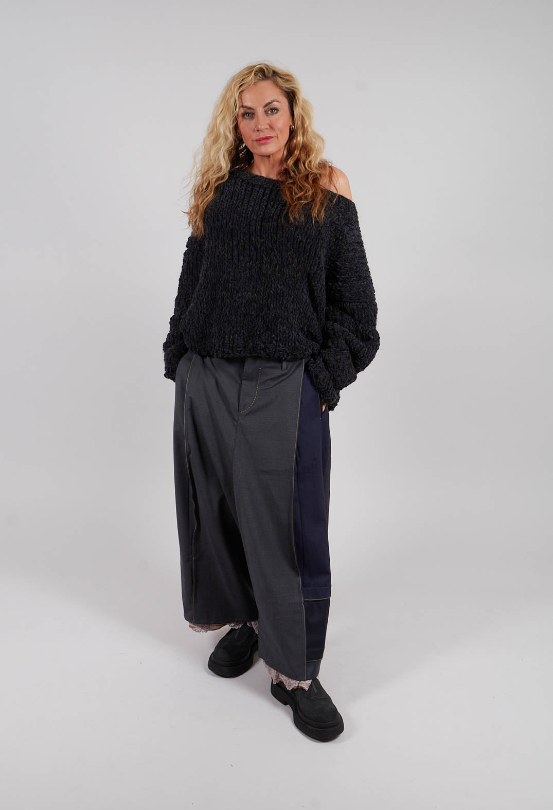 Wide Leg Pants in Original Grey