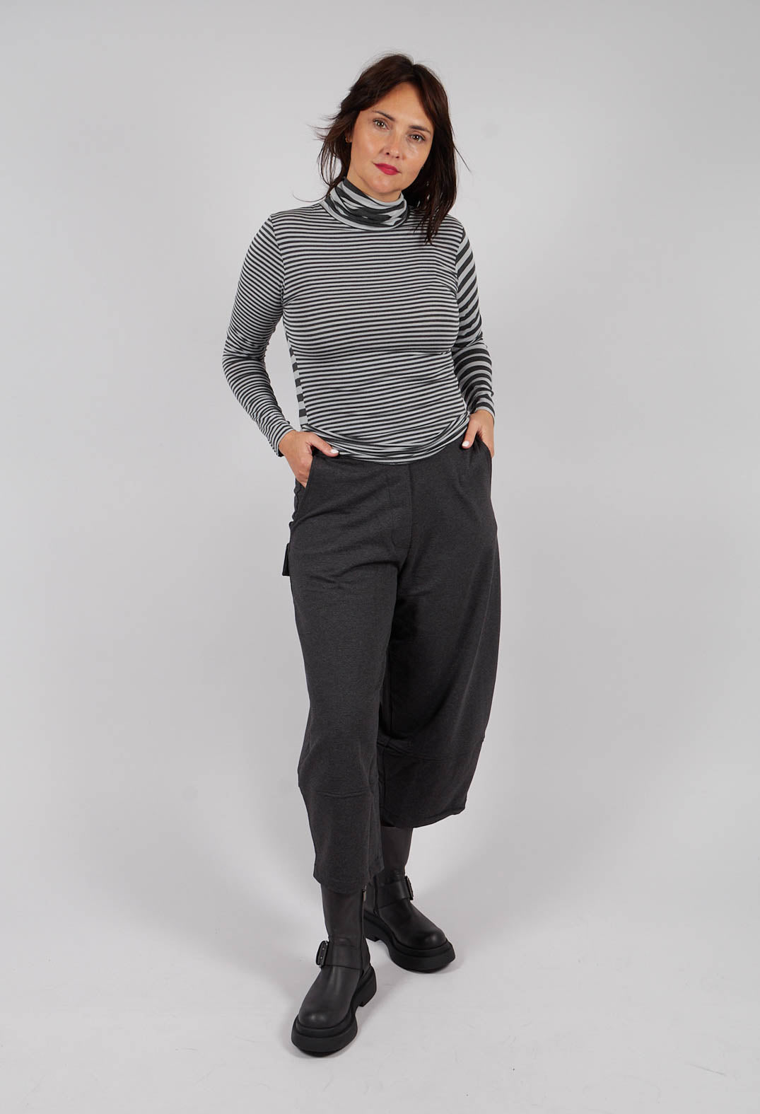 Mira F Trousers in Antracite