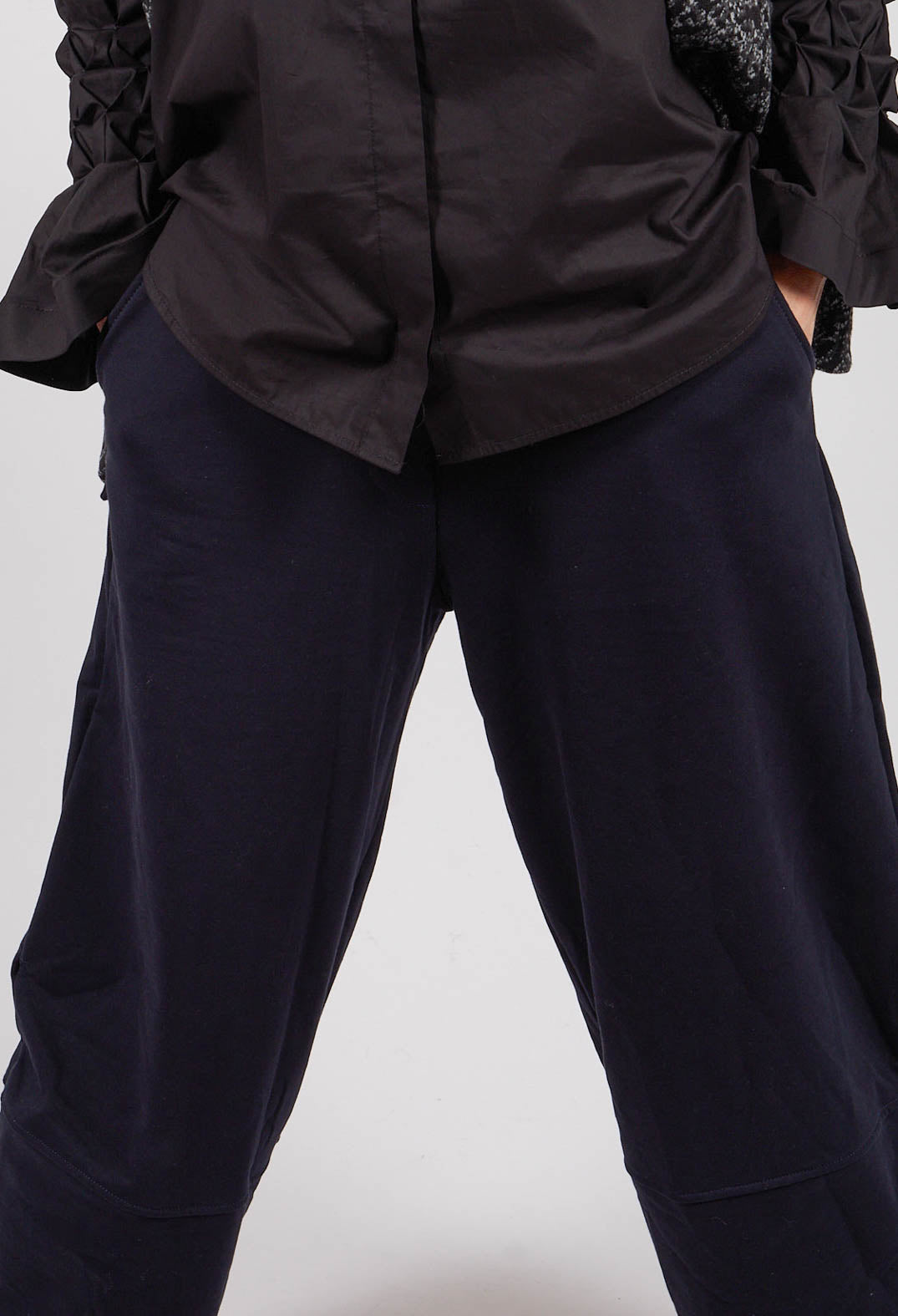 Mira F Trousers in Notte