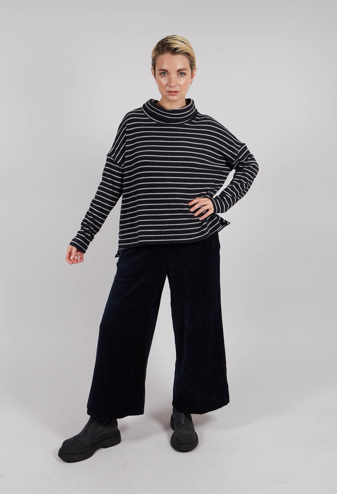Moyet Jumper in Riga Notte