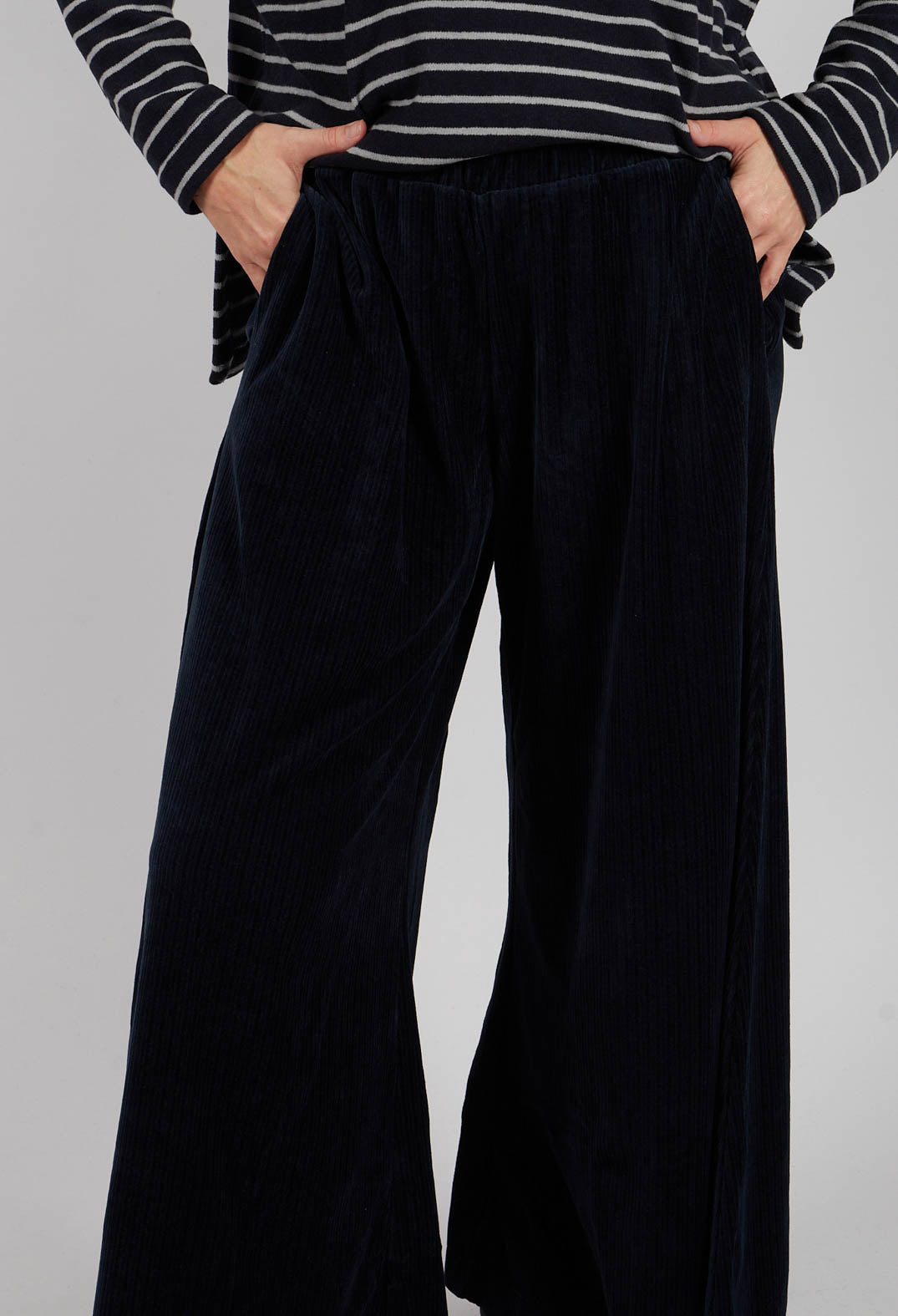 Nucci Trousers in Notte