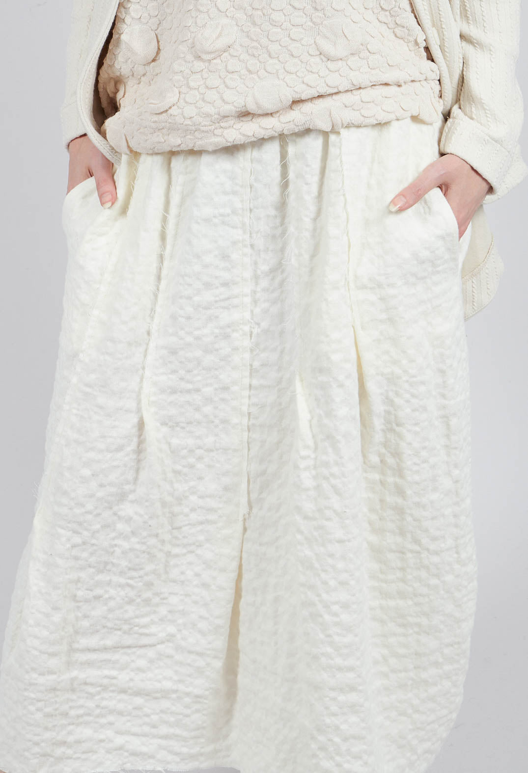 Nuna SU Plain Skirt in Luna