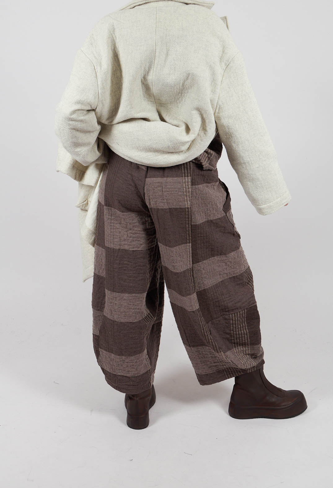 Pace S Tsant Check Trousers in Rinde