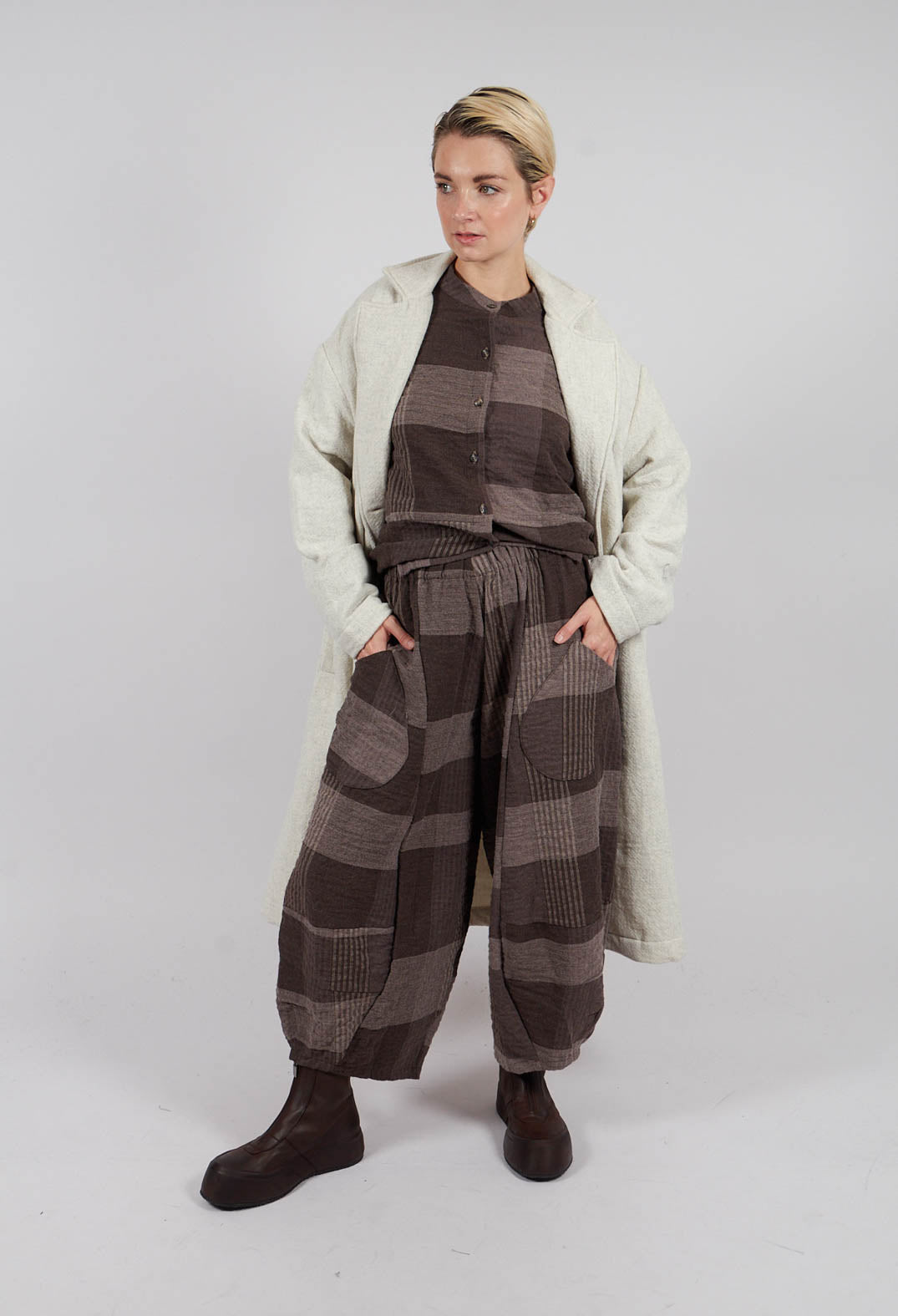 Pace S Tsant Check Trousers in Rinde