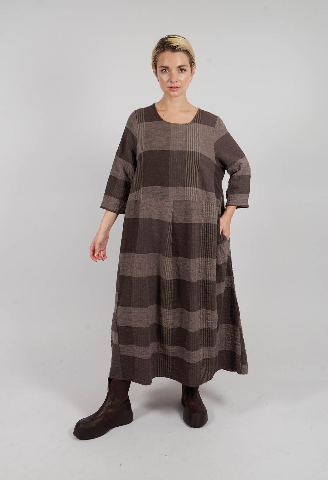 Reishi S Tsant Check Dress in Rinde