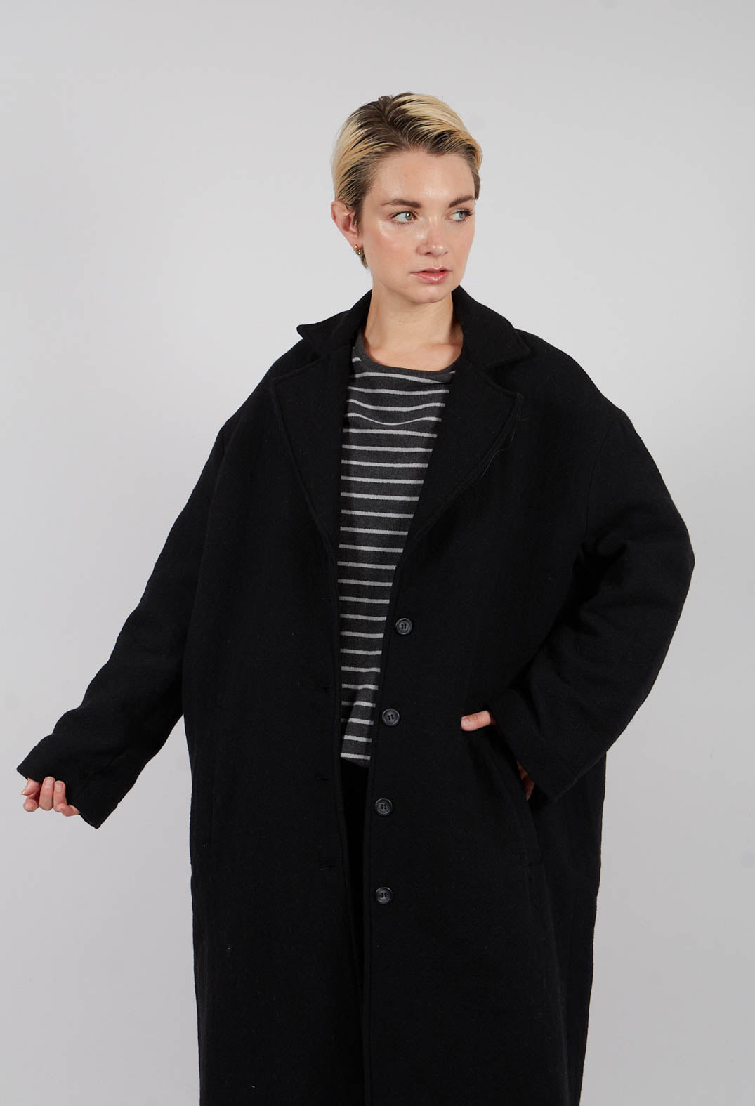 Romi Coat in Nero